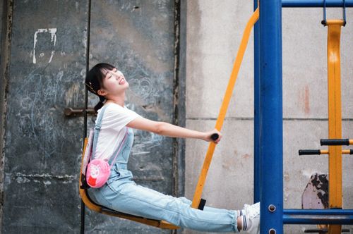 这位年轻的 这位年轻的